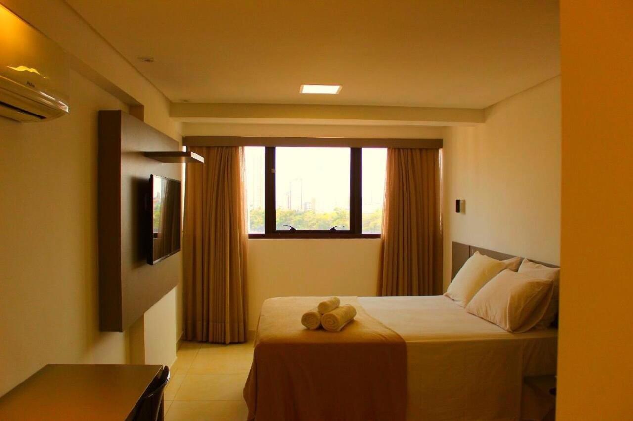Flat Manaira Apart Hotel Joao Pessoa Exterior photo